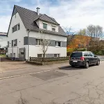 Am Hirnach 2