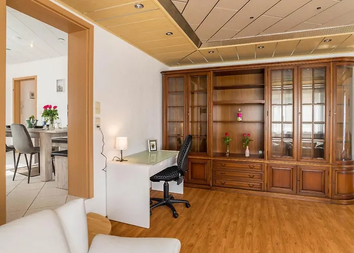 Am Hirnach 2 アパート *