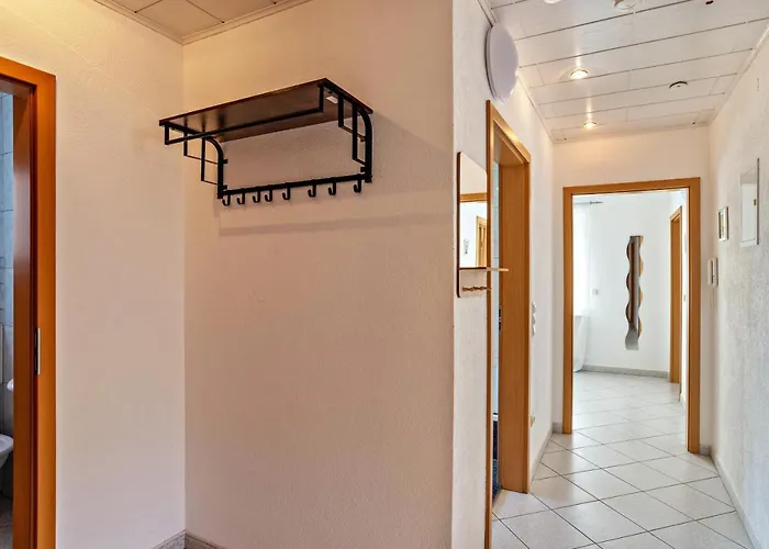 Am Hirnach 2 * ジンデルフィンゲン